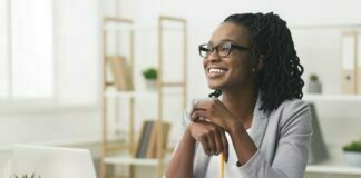 How to Start a Business: 4 Simple Tips All Entrepreneurs Must Know Entrepreneurs