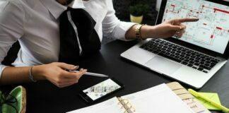 Considerations to Remember When Buying a Commercial Insurance Policy Commercial Insurance Policy