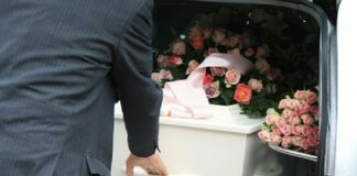 3 Helpful Tips to Consider When Choosing a Funeral Home Funeral Home